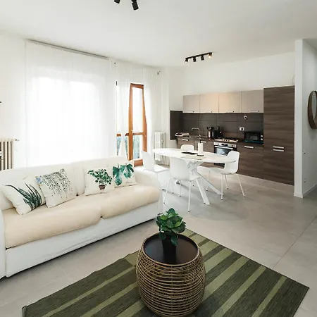 アパート Dolce Bergamasca-bg Centro ベルガモ